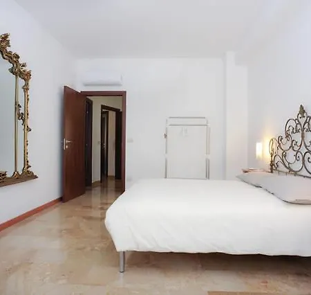 Castedd'house Apartment Cagliari